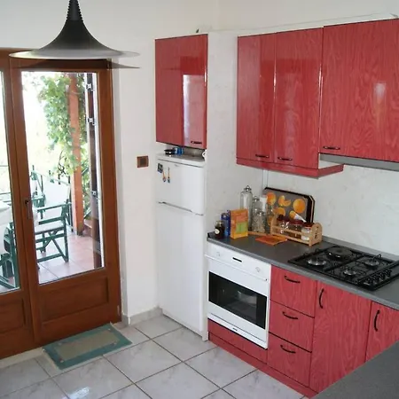 Spacious Paradise With Stone-build Patio Tatil Evi *